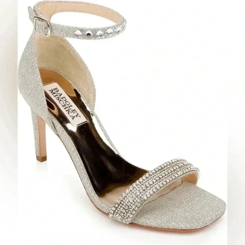 Badgley Mischka Collection Urina Heeled Sandal, Platinum, Size 10